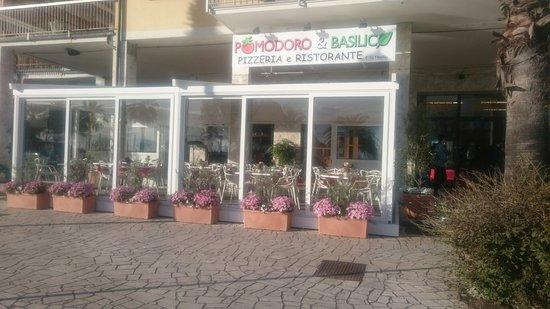 Pomodoro & Basilico al Mare